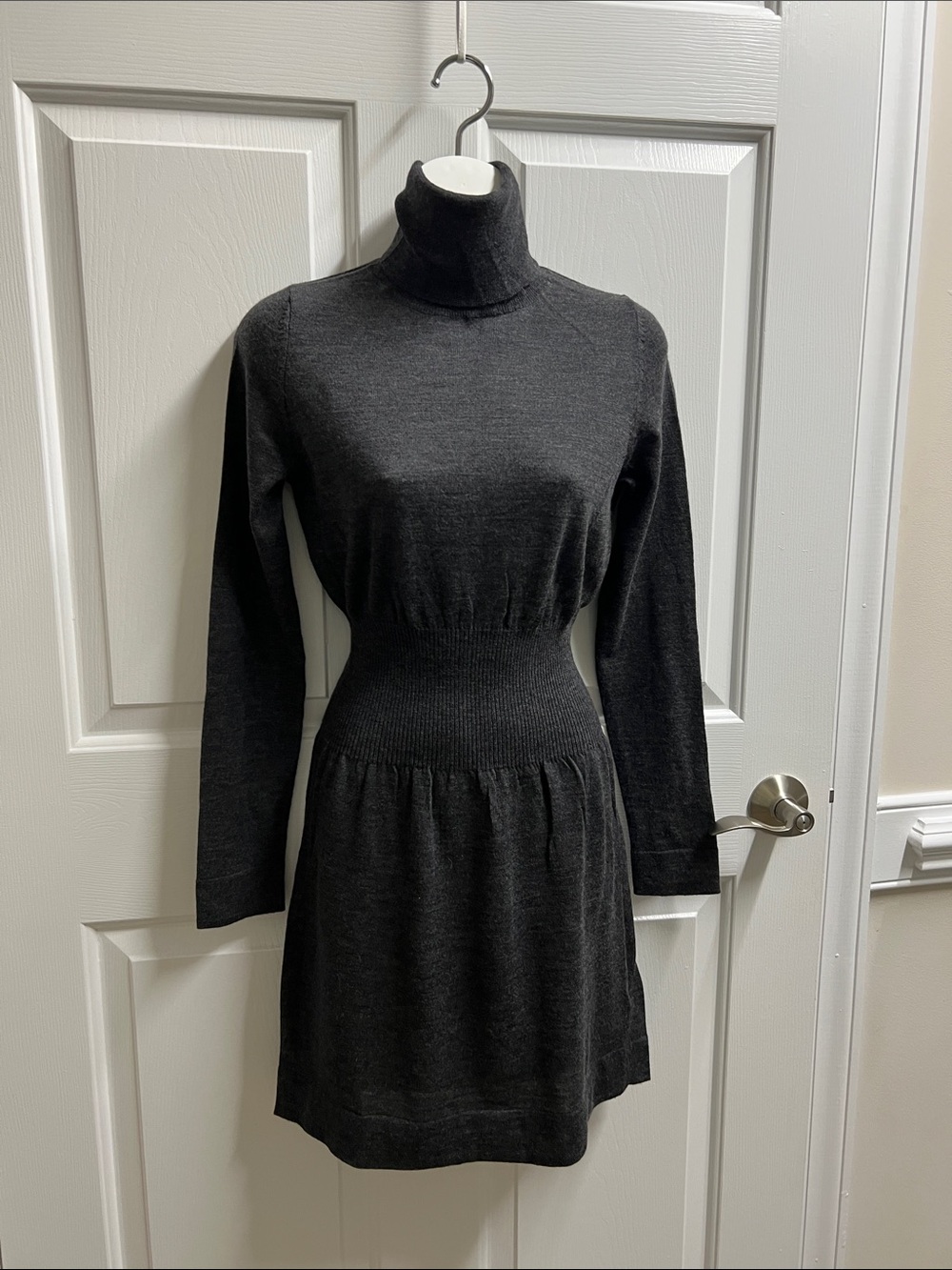 The Limited dark Charcoal gray Turtleneck wool Sweater Dress small S NWOT 576